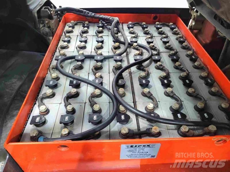 Linde E40 Wózki elektryczne