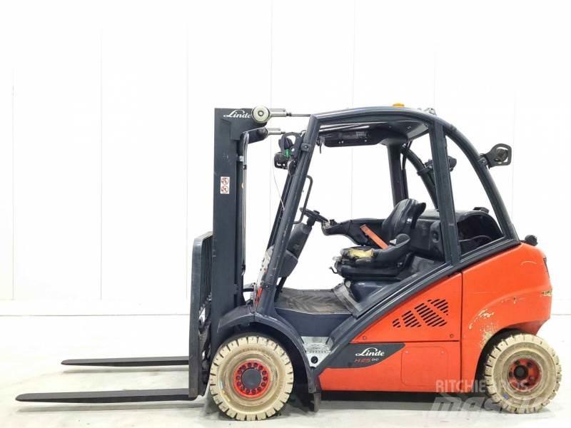 Linde H25T Wózki LPG
