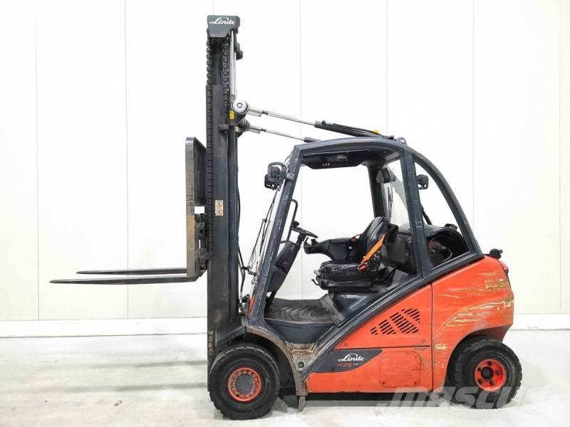 Linde H25T-02 Wózki LPG