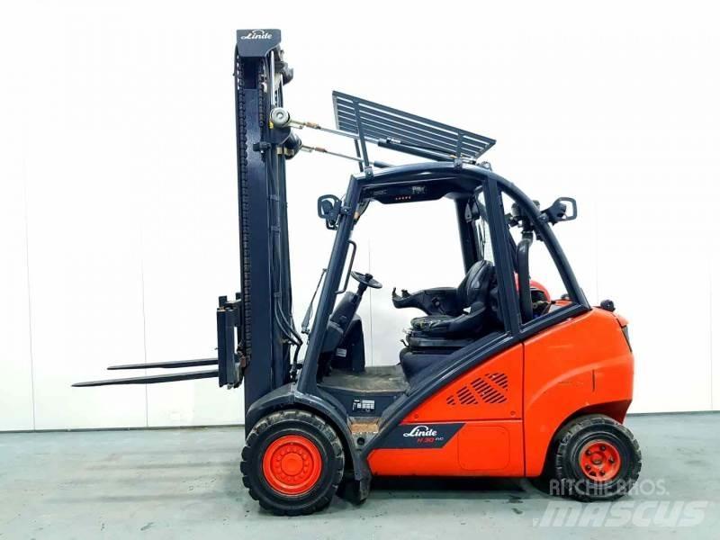 Linde H30T - 02 Wózki LPG