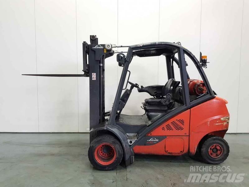 Linde H30T-02 TWIN WHEEL Wózki LPG