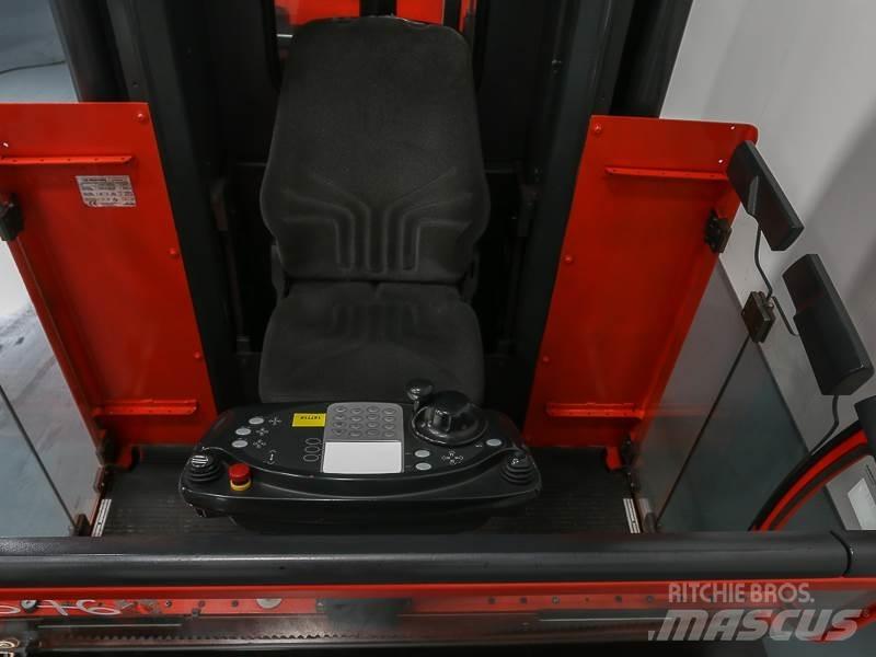 Linde K10 011 Wózki widłowe do wąskich korytarzy