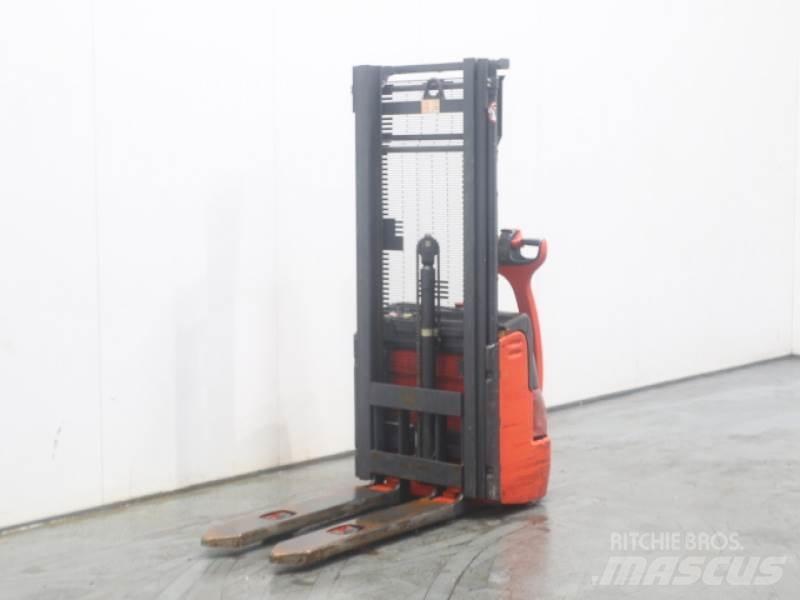 Linde L10 379 Wózki paletowe ręczne.
