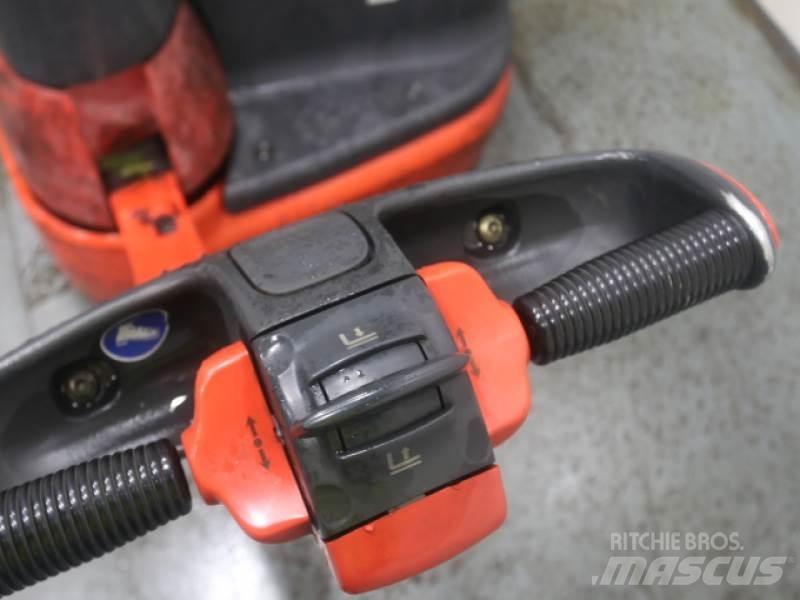 Linde L10 379 Wózki paletowe ręczne.
