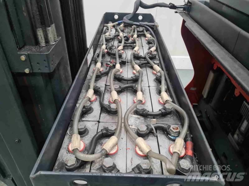 Linde R14-01 1120 Wózki widłowe wysokiego składowania