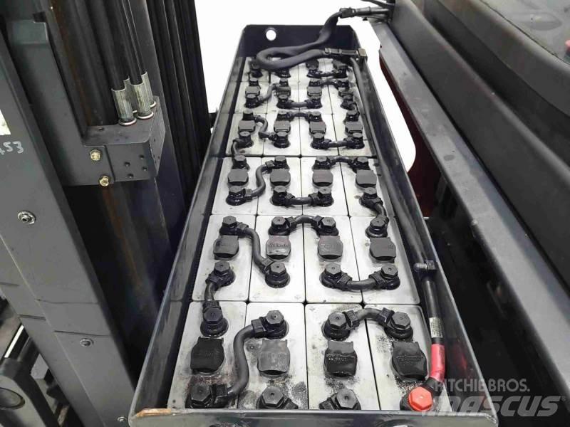 Linde R16-01 1120 Wózki widłowe wysokiego składowania
