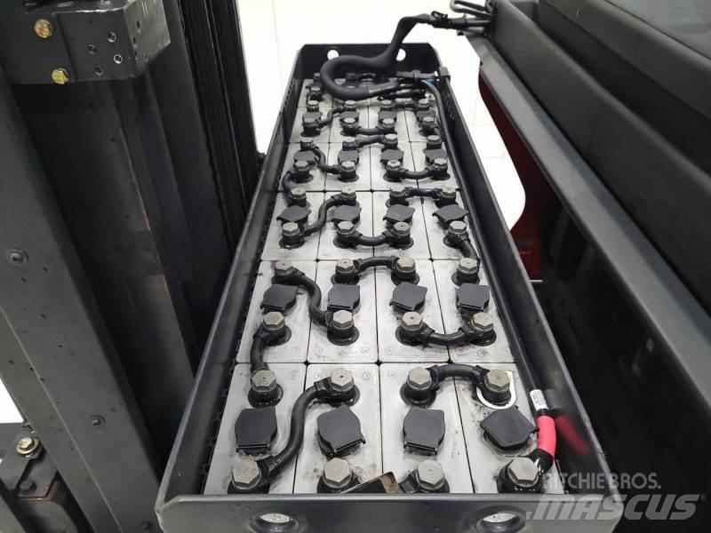 Linde R16-01 1120 Wózki widłowe wysokiego składowania