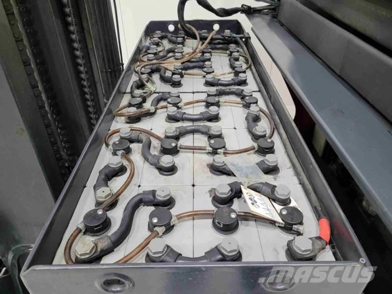 Linde R16HD-01 Wózki widłowe wysokiego składowania