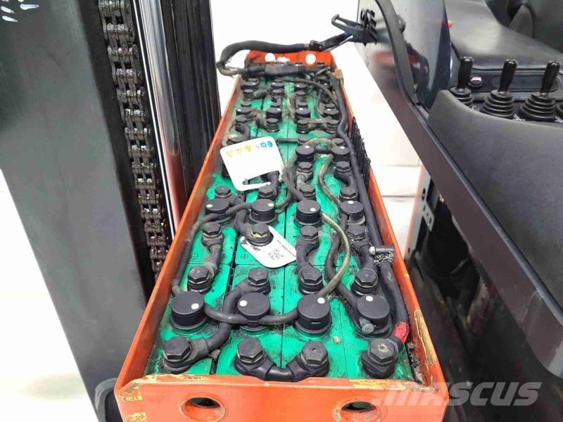 Linde R16S-12 Wózki widłowe wysokiego składowania