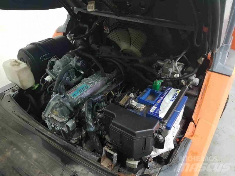 Toyota 8FGF30 Wózki LPG