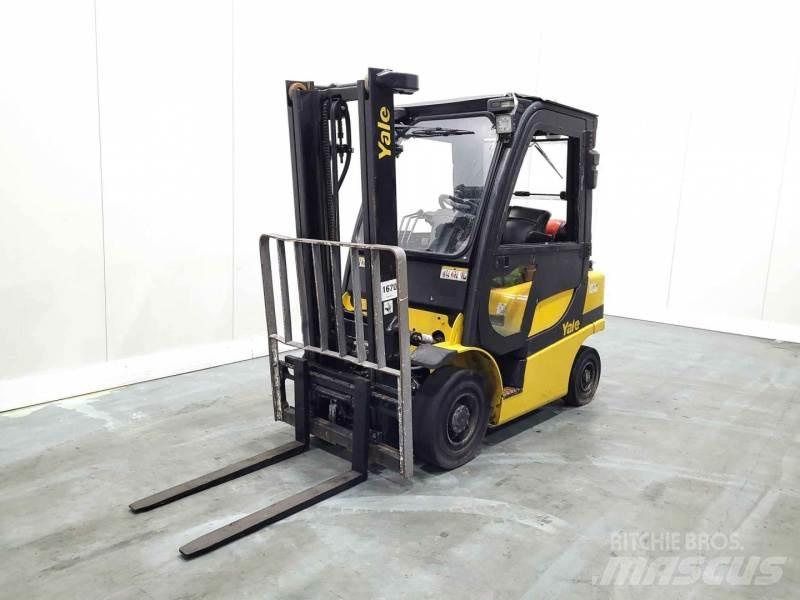 Yale GLP25VX Wózki LPG