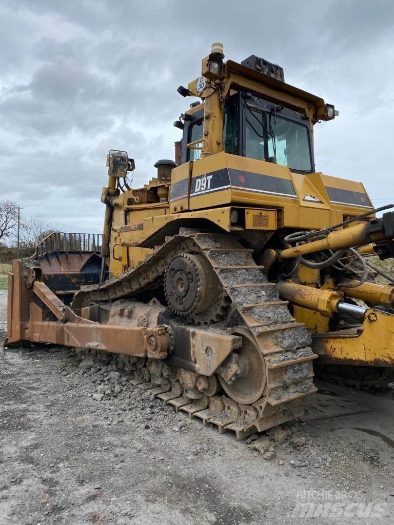 CAT D9T Spycharki gąsienicowe