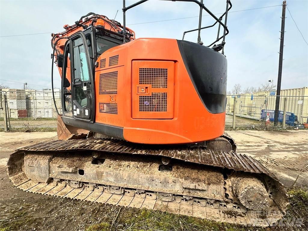Hitachi ZX225USLC-6 Koparki gąsienicowe