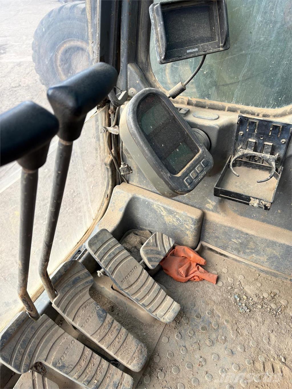 Volvo EC290BLC Koparki gąsienicowe