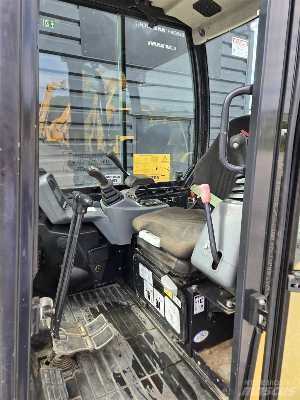 Yanmar SV26 Minikoparki