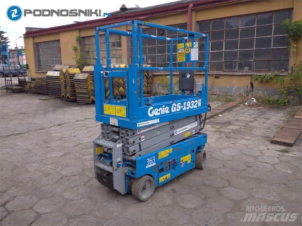 Genie 3219 Podnośniki nożycowe