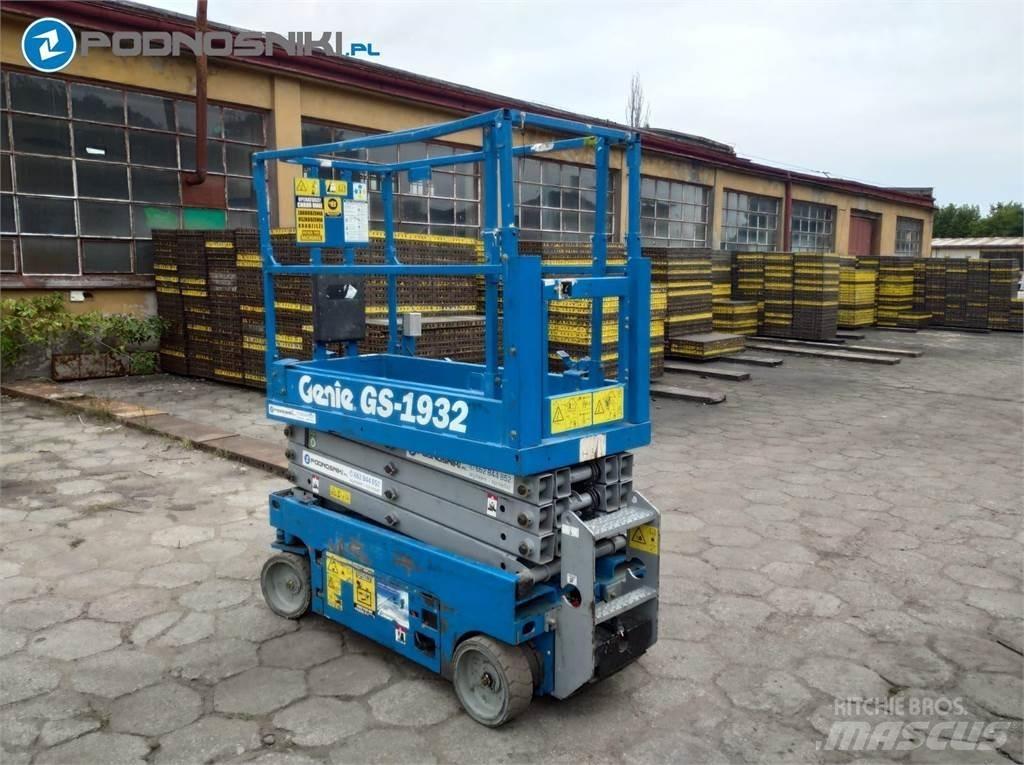 Genie 3219 Podnośniki nożycowe
