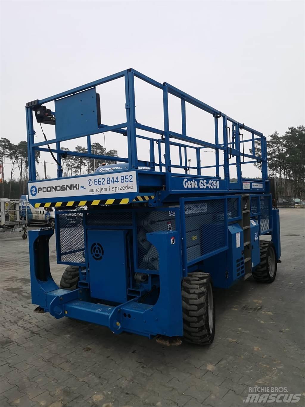 Genie GS-4390 Podnośniki nożycowe