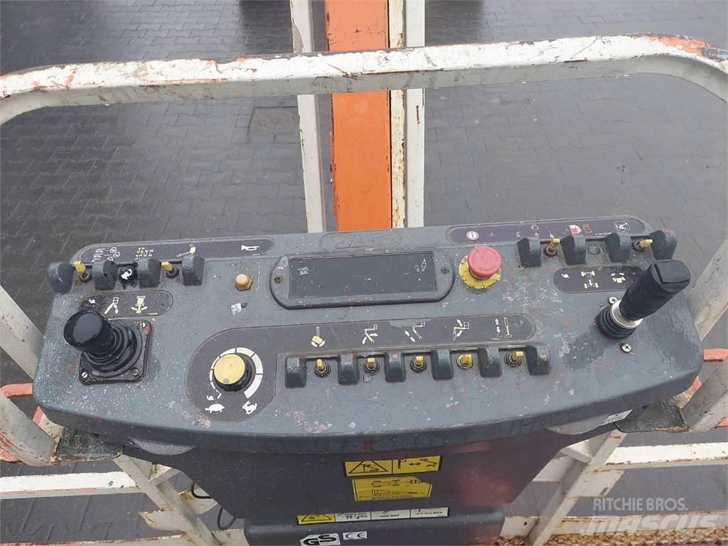 JLG 800AJ Podnośniki przegubowe