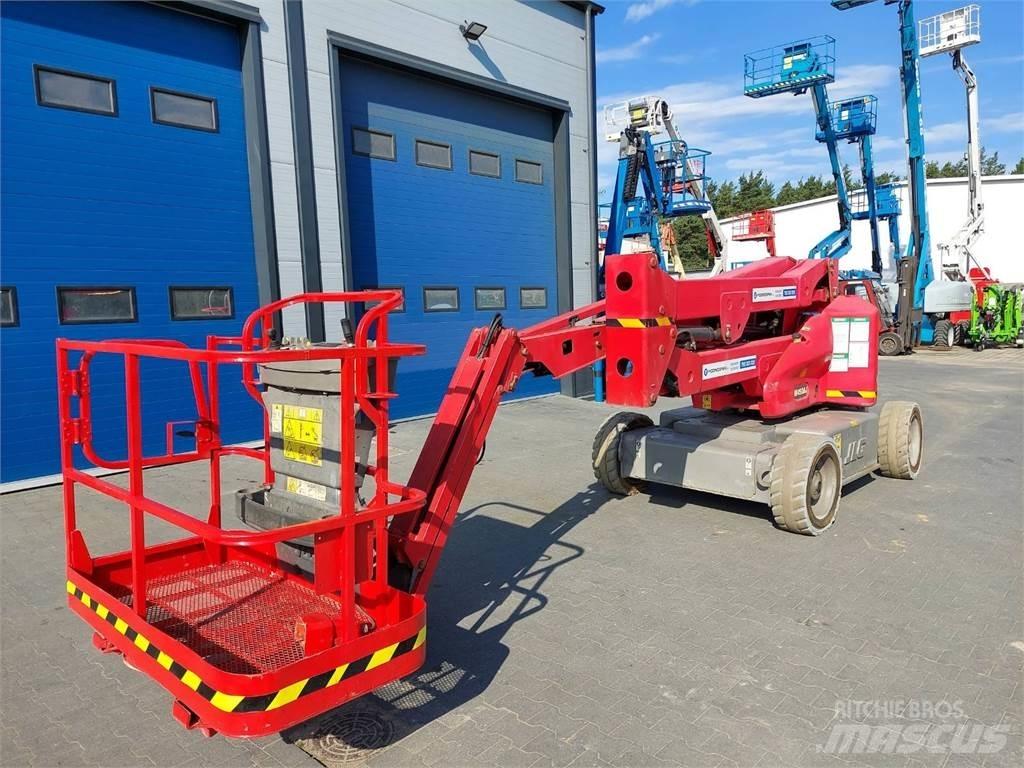 JLG M450AJ Podnośniki przegubowe