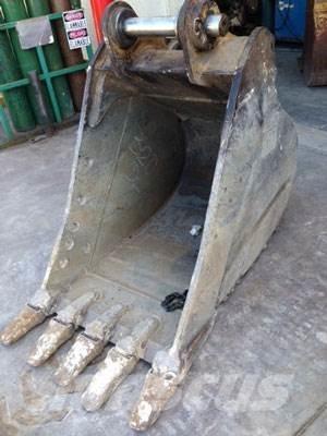 CAT 320DL, Bucket, HD 36 Inne akcesoria