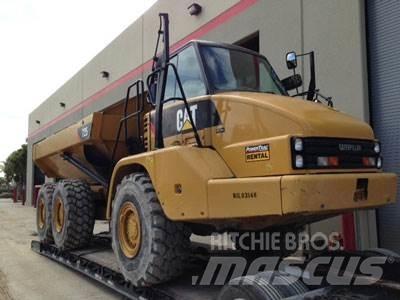CAT 725 Wozidła przegubowe