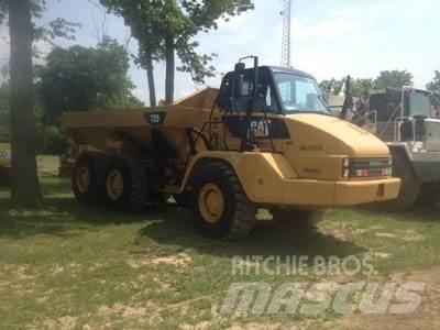CAT 725 Wozidła przegubowe