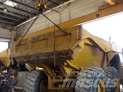 CAT 735 Tailgate Inne akcesoria