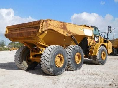 CAT 740B Wozidła przegubowe