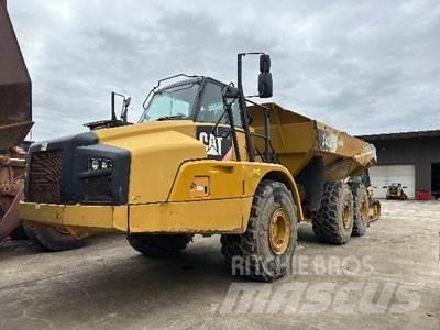 CAT 740B Wozidła przegubowe