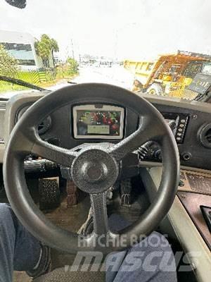 CAT 770G Wozidła sztywnoramowe