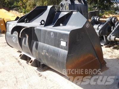 CAT 966K GP Bucket Inne akcesoria