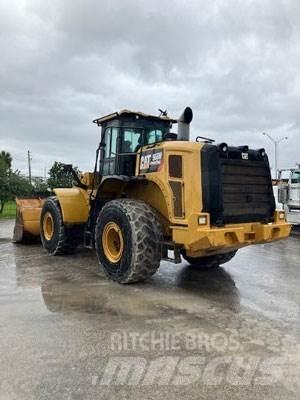CAT 966M Ładowarki kołowe