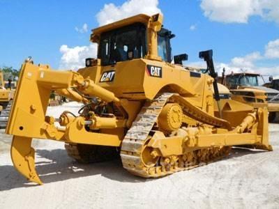 CAT D8T Spycharki gąsienicowe