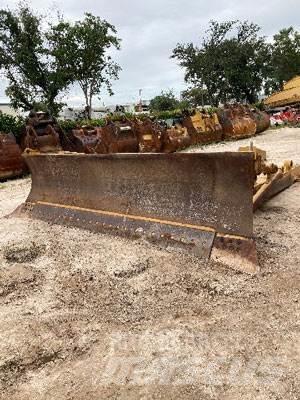 CAT D8T Angle Blade Inne akcesoria