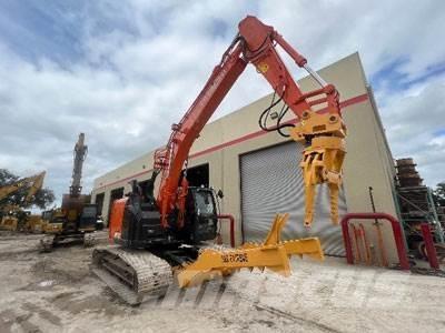Hitachi ZX225USLC-6 Koparki przeładunkowe