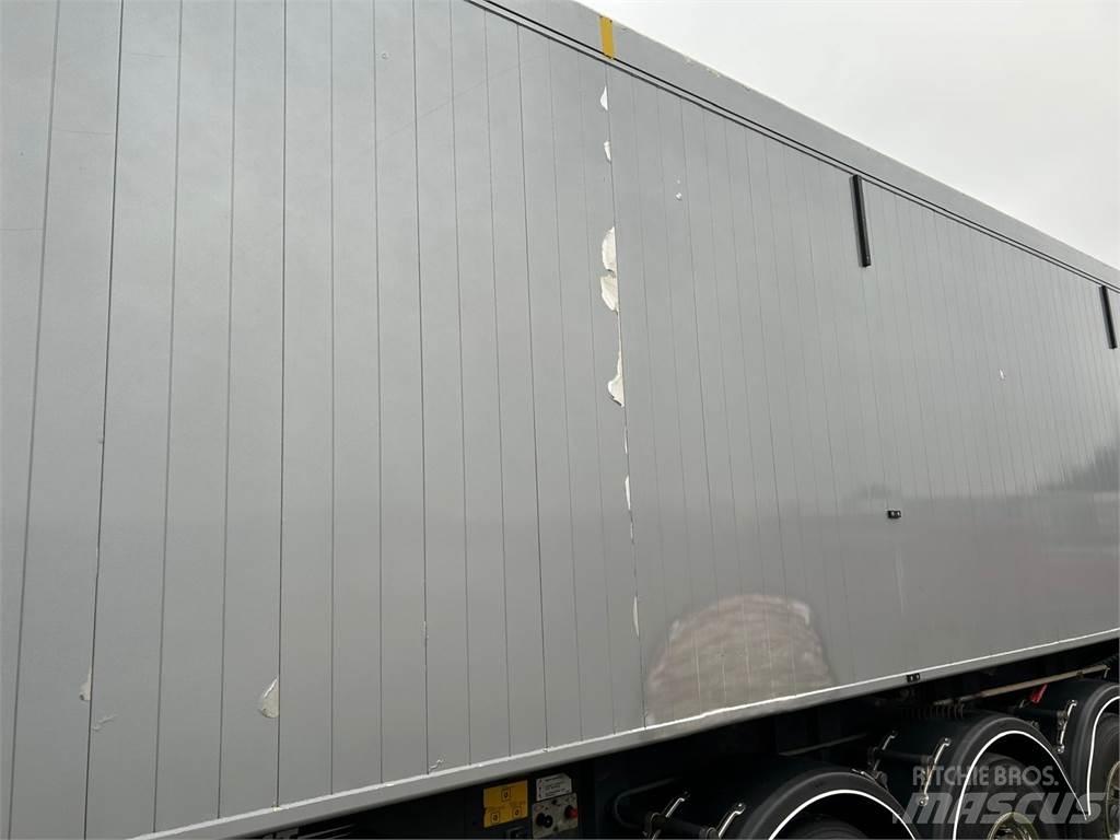 AMT 4-aks 60m3 Naczepy wywrotki / wanny