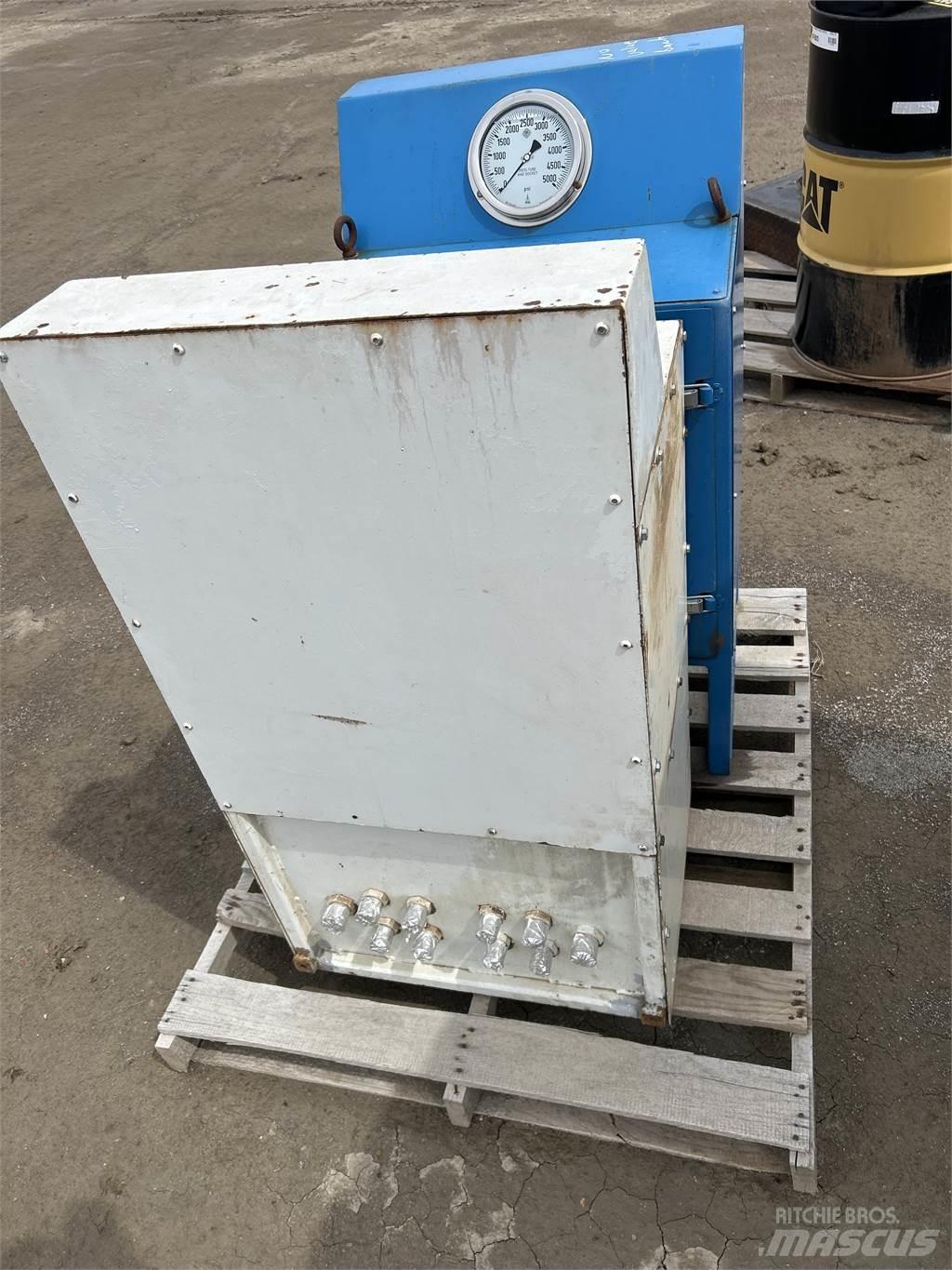  UNIT CORP Maszyny budowlane - Inne
