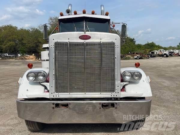 Peterbilt 359 Samochody ratownicze pomocy drogowej