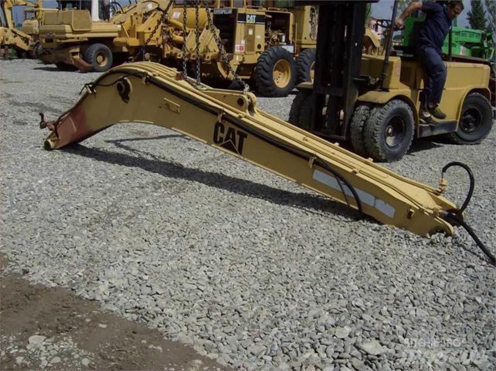 CAT 212 Ramy i zawieszenie