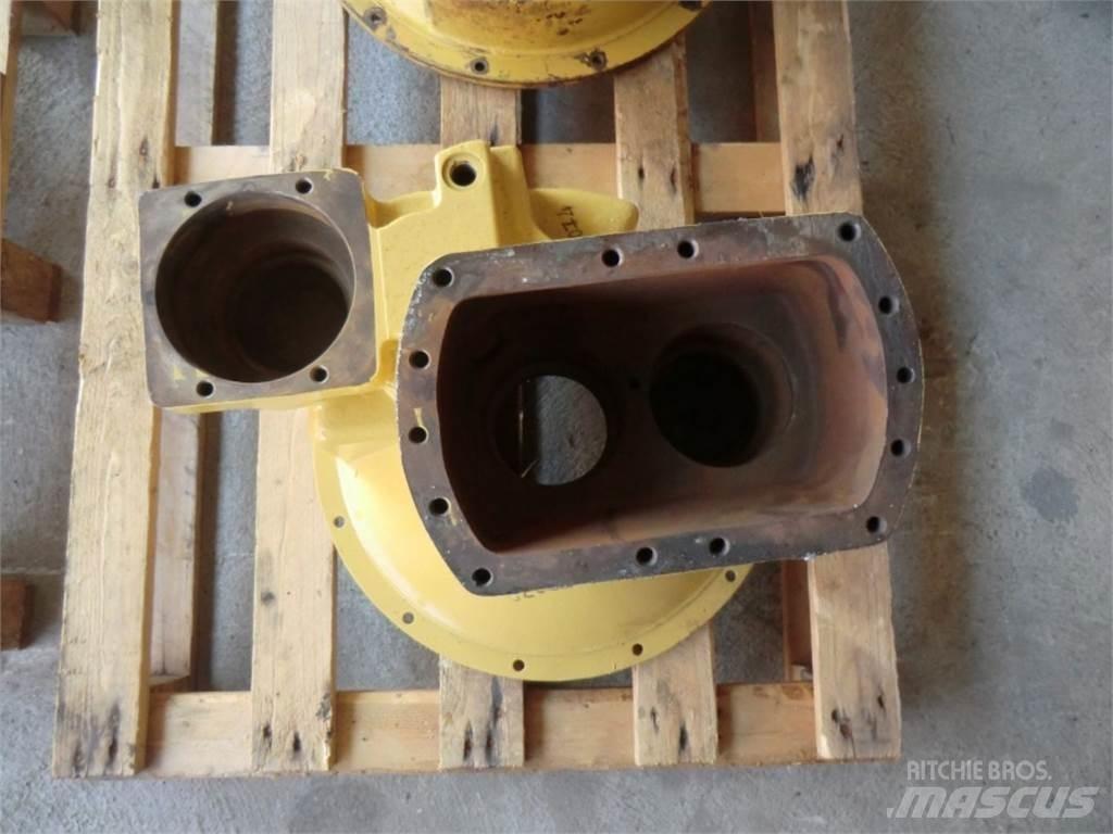 CAT 320B Ramy i zawieszenie