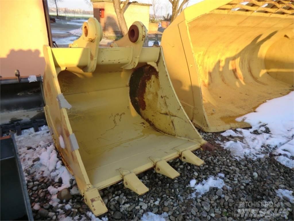 CAT 322D Maszyny budowlane - Inne