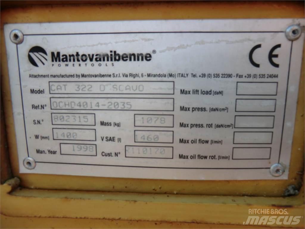 CAT 322D Maszyny budowlane - Inne