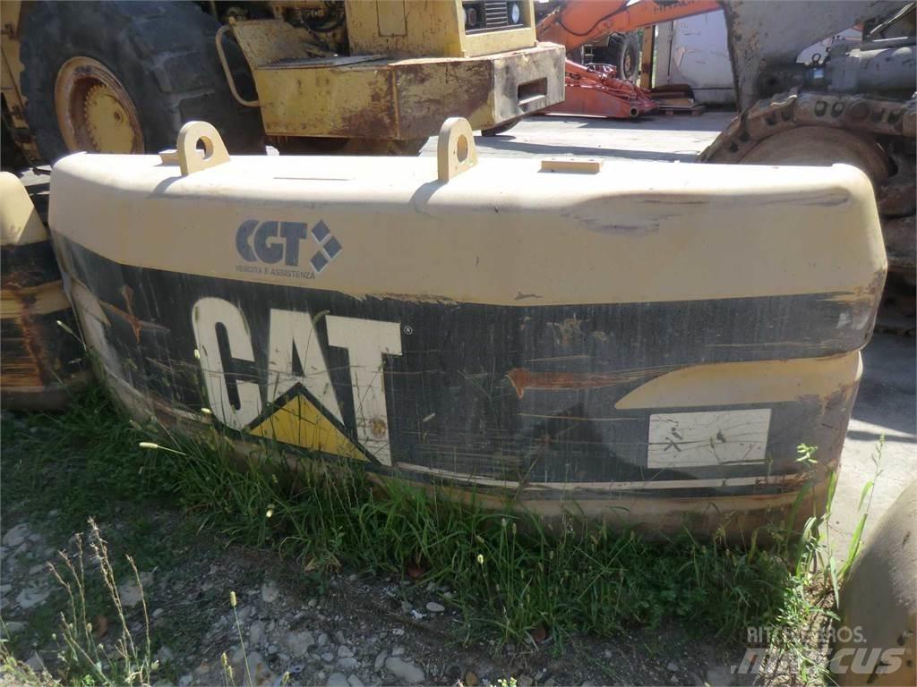 CAT 325B Ramy i zawieszenie