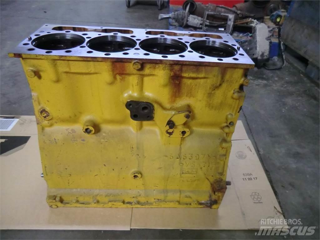 CAT 3304 Silniki