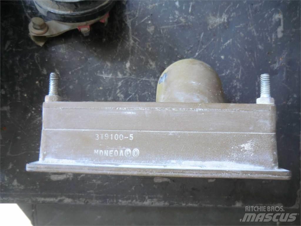 CAT 438C Maszyny budowlane - Inne
