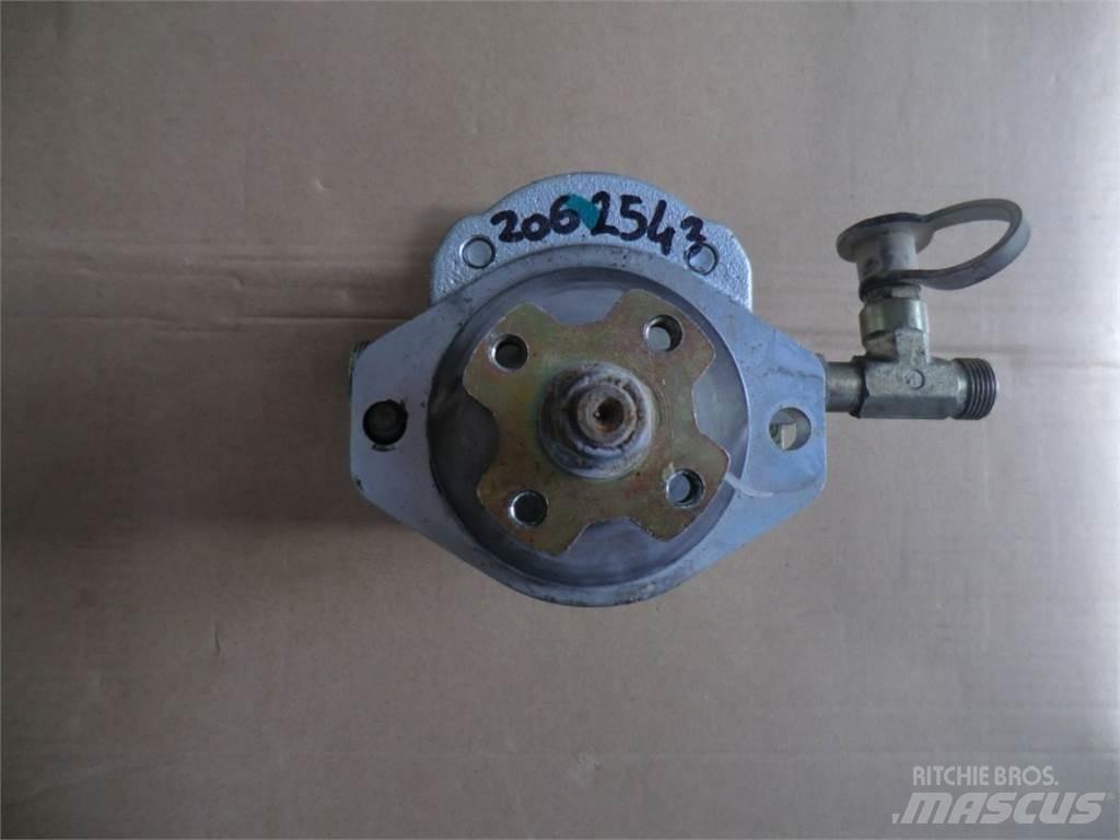 CAT 735 Maszyny budowlane - Inne