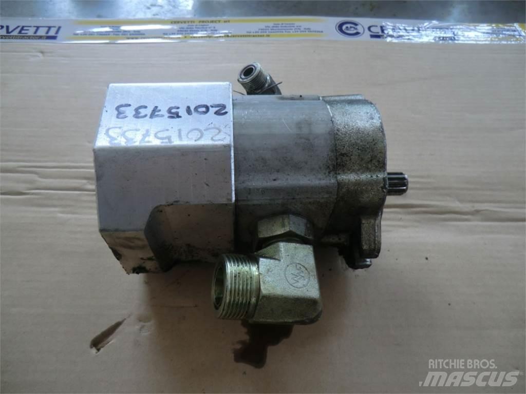 CAT 735 Maszyny budowlane - Inne