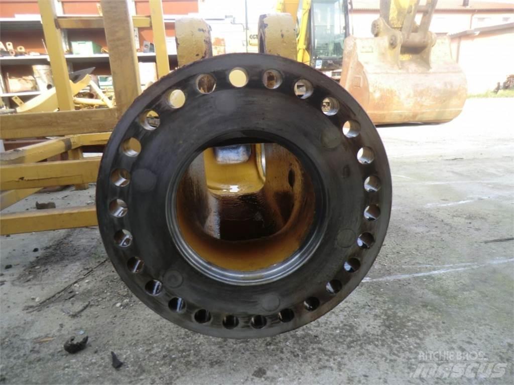 CAT 735 Maszyny budowlane - Inne