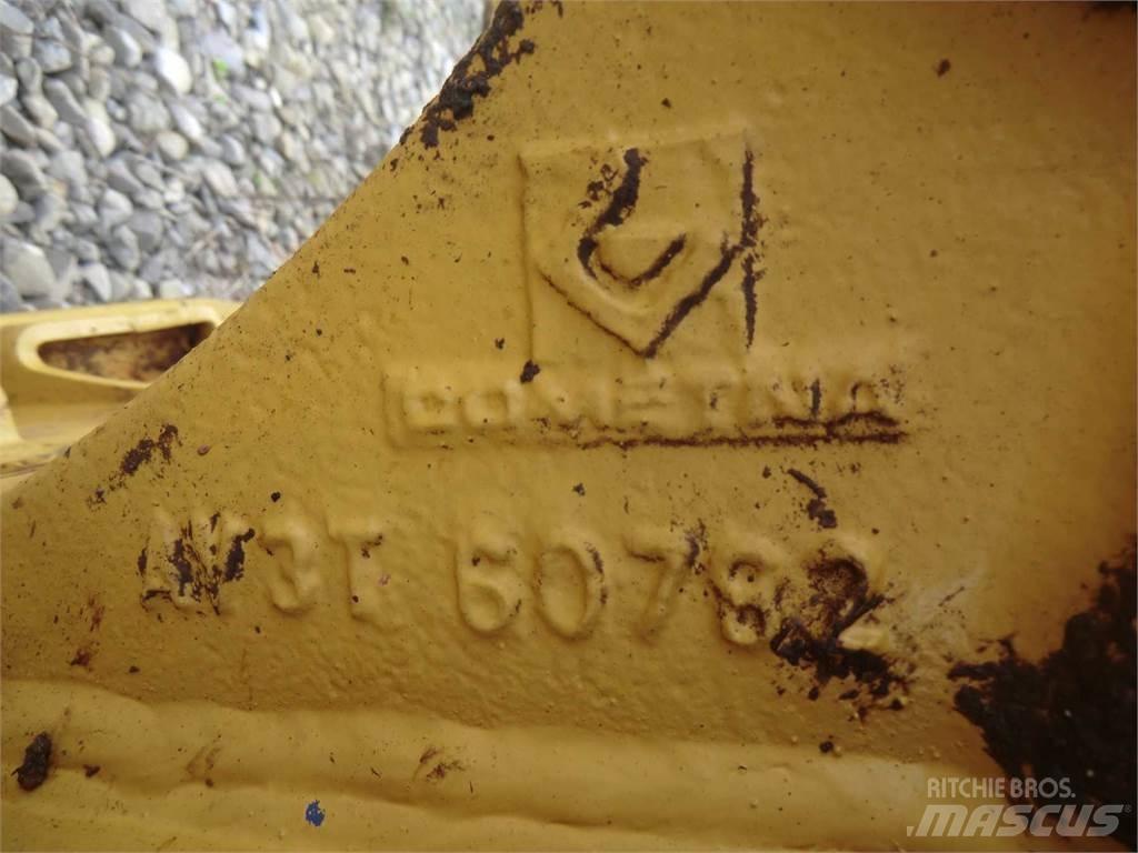 CAT 735 Ramy i zawieszenie